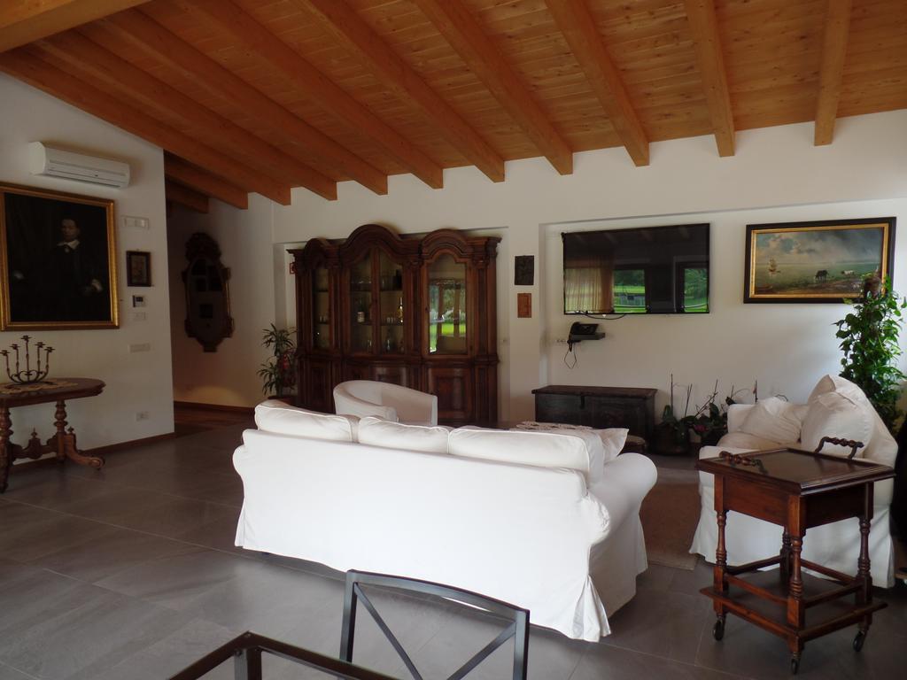 Agriturismo Il Vagabondo Buttrio Екстериор снимка