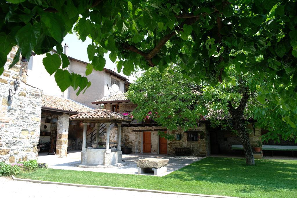 Agriturismo Il Vagabondo Buttrio Екстериор снимка